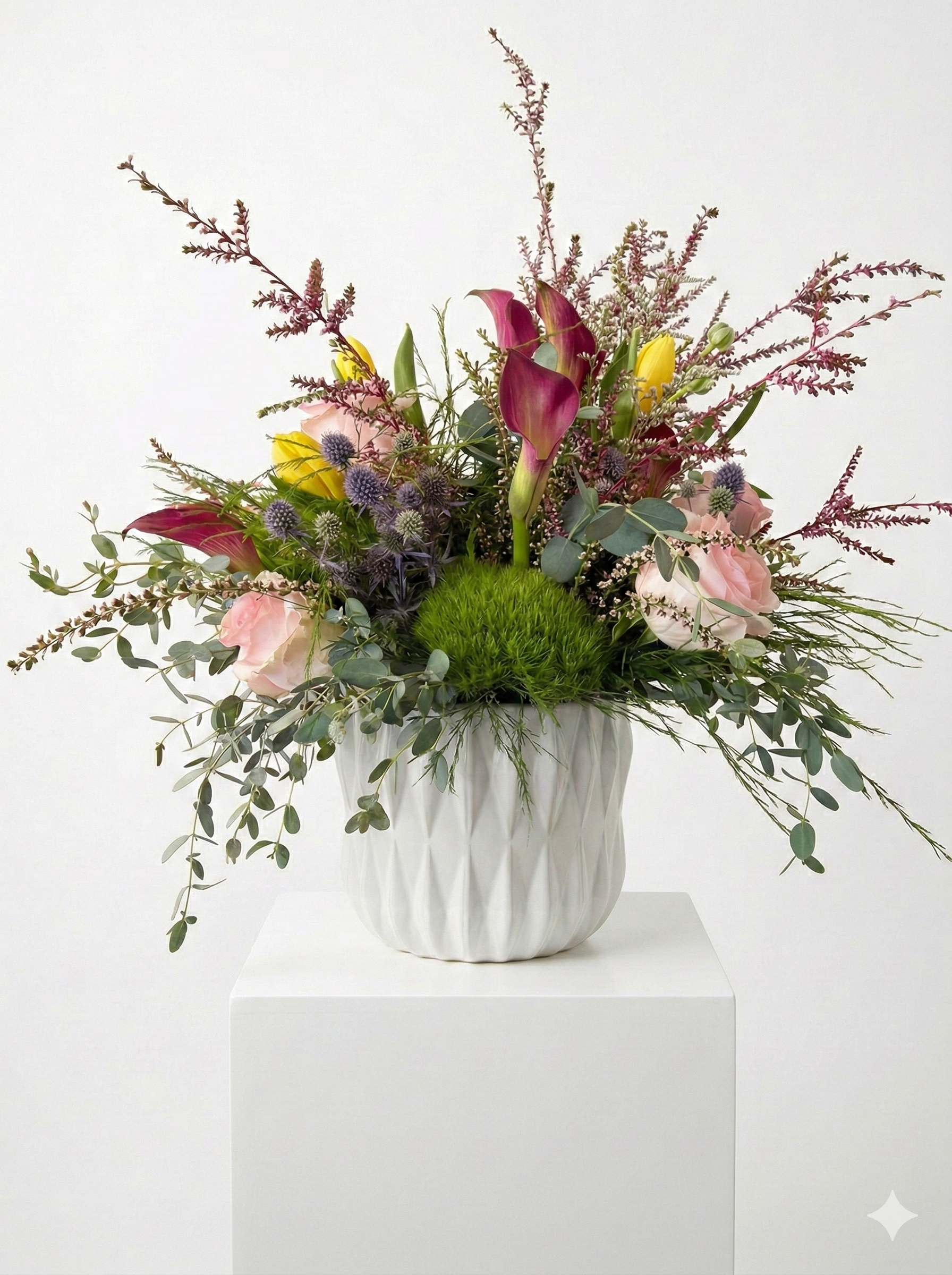 Vase arrangement